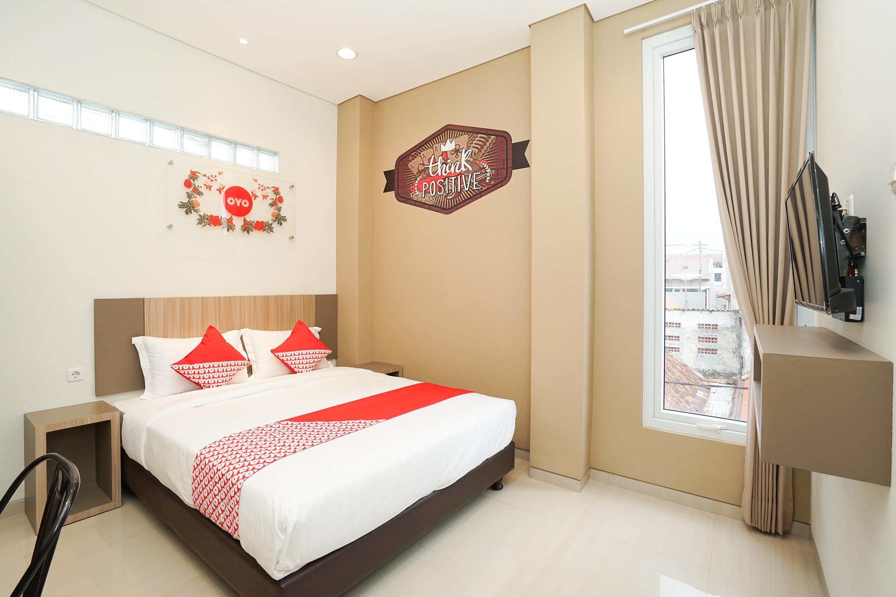 Super Oyo Capital O 614 Graha 8 Syariah Hotel Surabaya Exterior foto